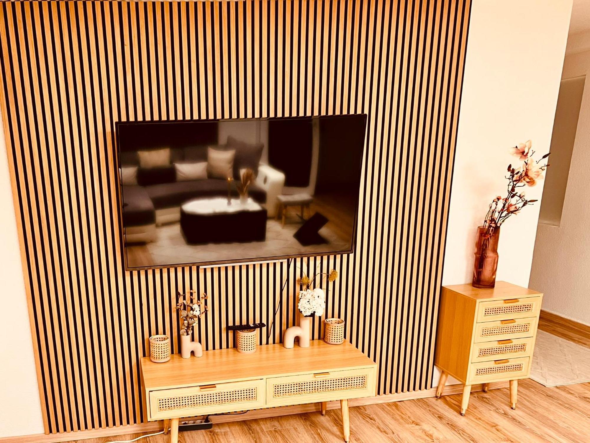 Ferienwohnung Cologne Luxe Living: Opulent Elegance Unleashed Exterior foto